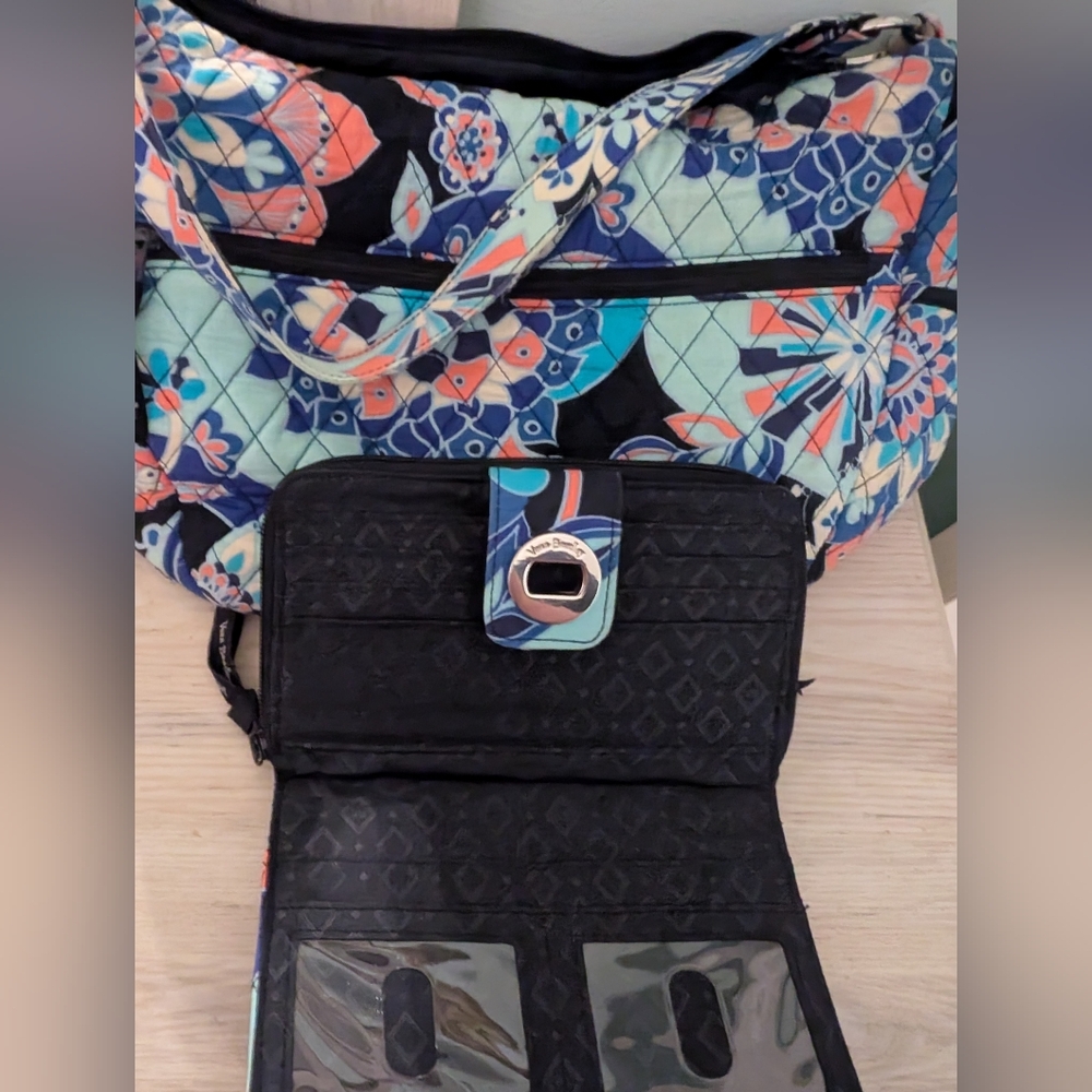 Vera Bradley purse set - Picture 3 of 4